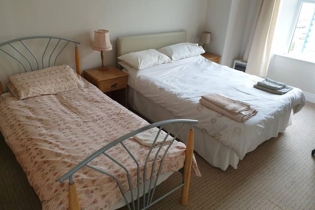 Casa vacanze 2 Bed House At Seafront